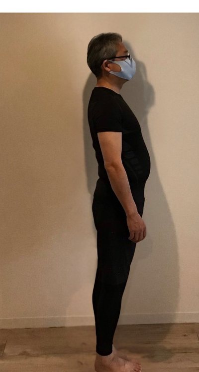60代のお客様 トレーニング前の立ち姿勢